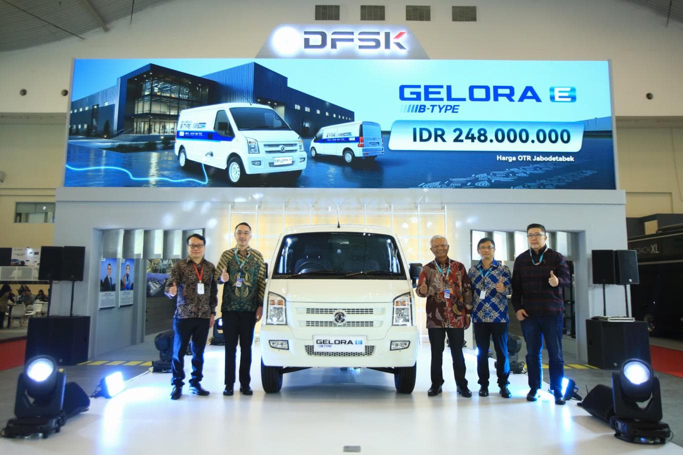 MODEL BARU: DFSK hadir di acara GJAW 2025 dengan mengusung tema  Drive Your Business.