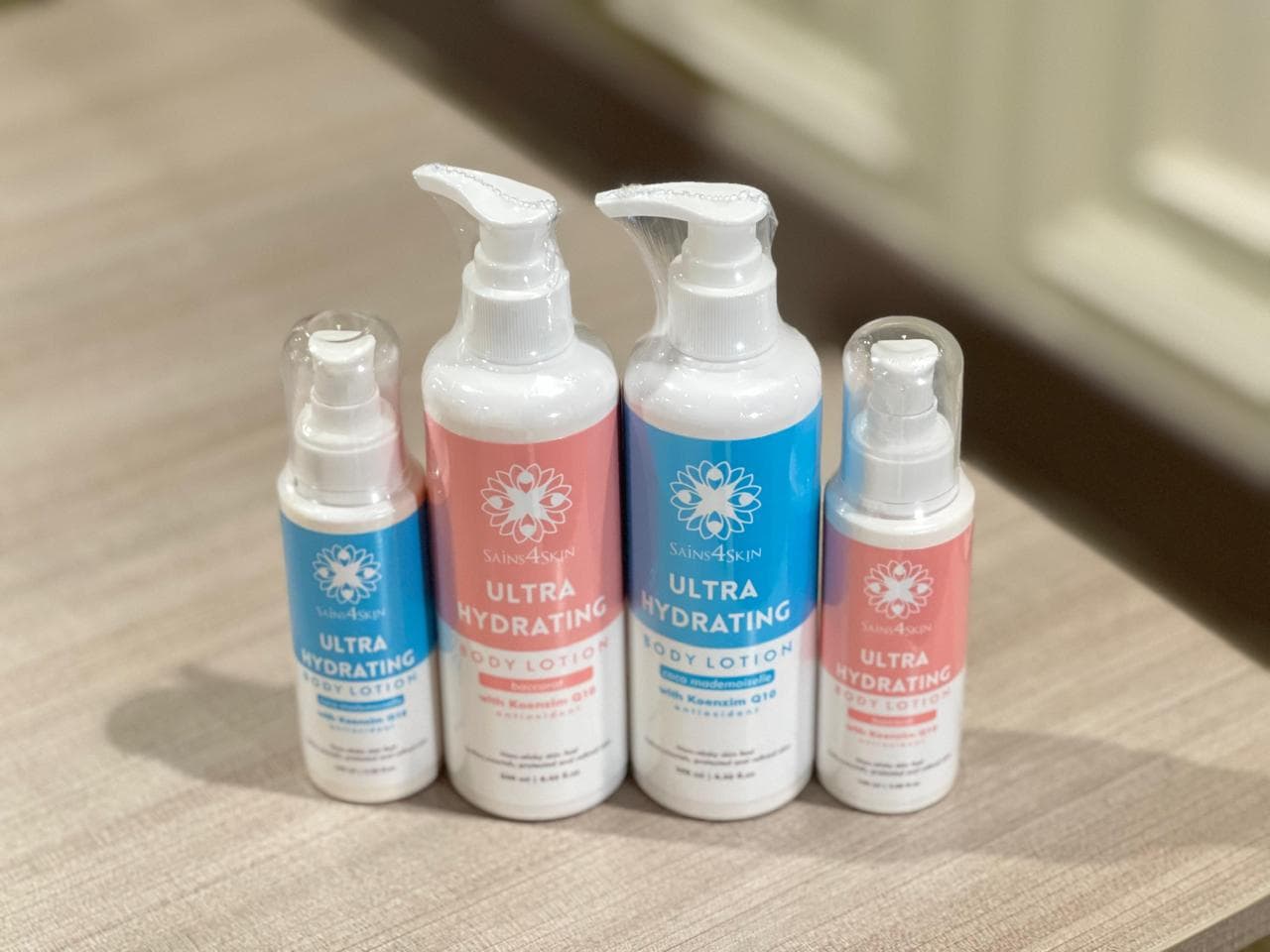 HASIL RISET ILMIAH: Contoh produk body lotion Sains4Skin yang berasal dari inovasi ilmiah para peneliti Unair.