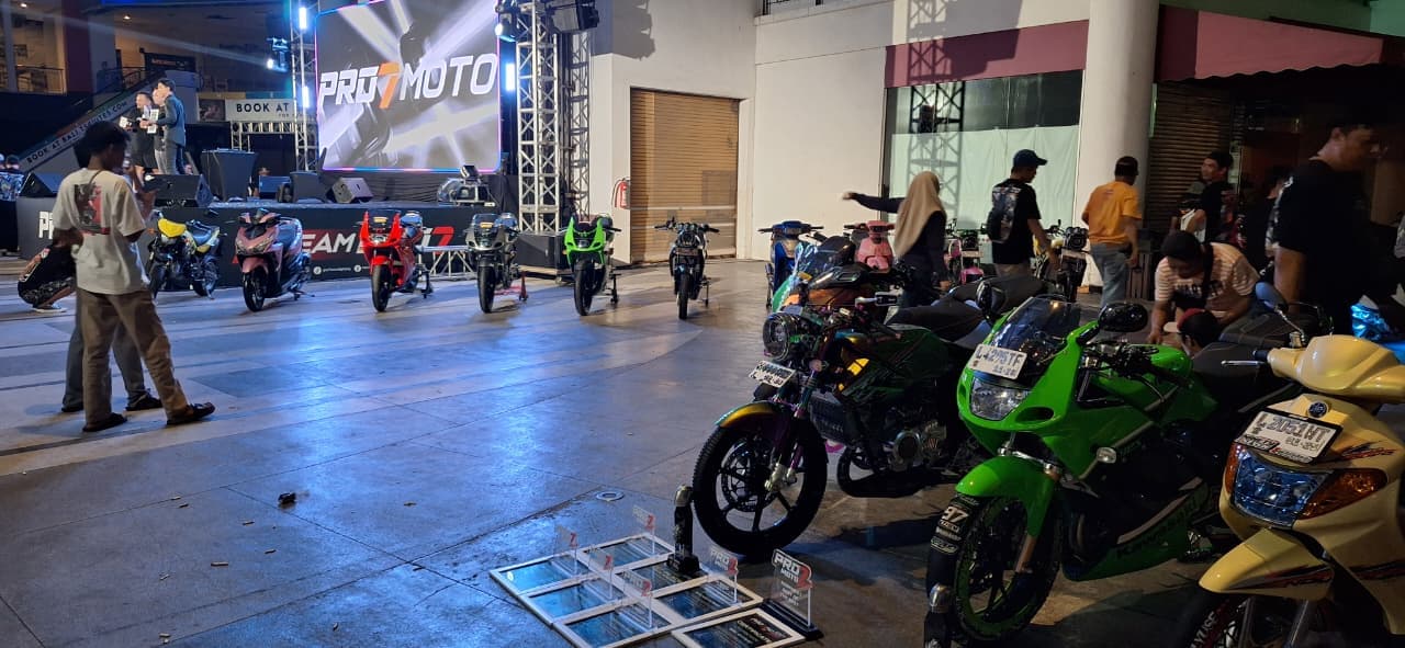 Pro7 Moto Day 2025 menghadirkan tujuh kelas kontes di Surabaya Town Square pada Sabtu (22/11).