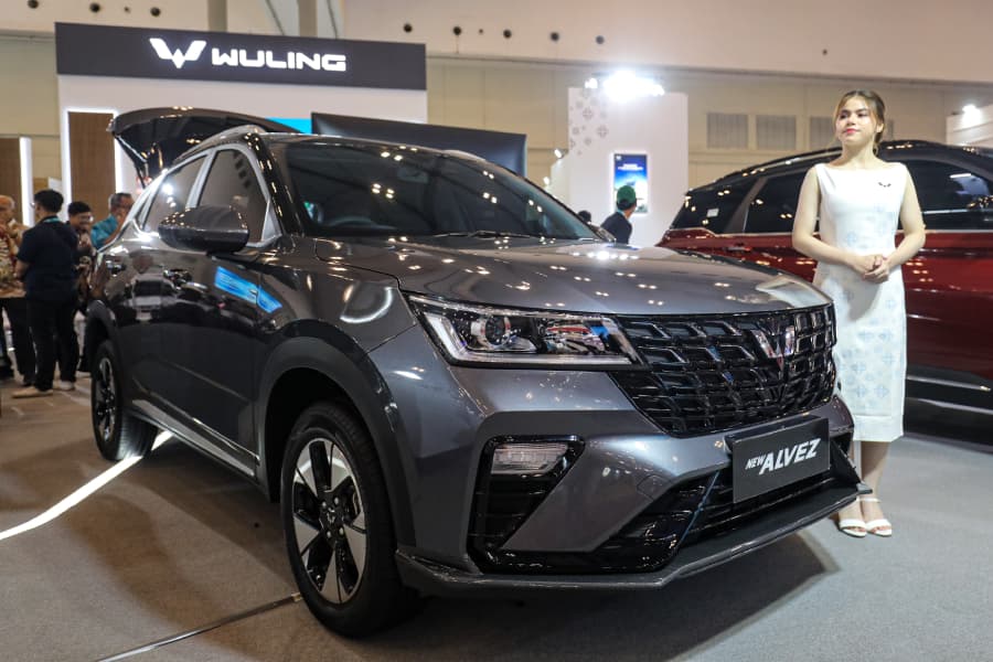 AMAN DAN NYAMAN: New Alvez dibekali fitur airbags dan ISOFIX, ditunjang fitur keselamatan aktif seperti Electronic Stability Control (ESC), ABS, EBD, AVH, ESS, Hill Hold Control (HHC), serta TPMS.