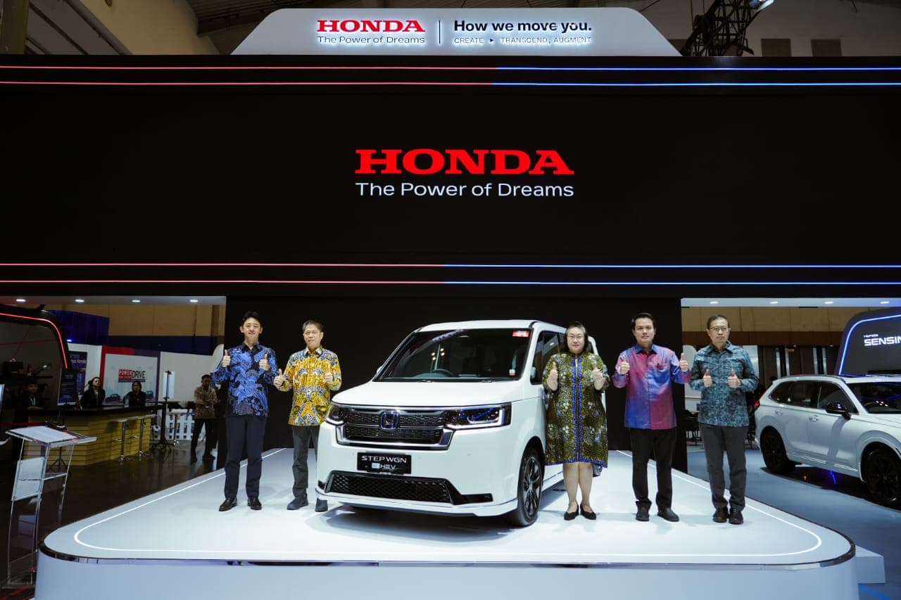 ALL-OUT: Honda menghadirkan berbagai promo akhir tahun dalam ajang GJAW 2025 di Hall 5D ICE BSD City, Tangerang.