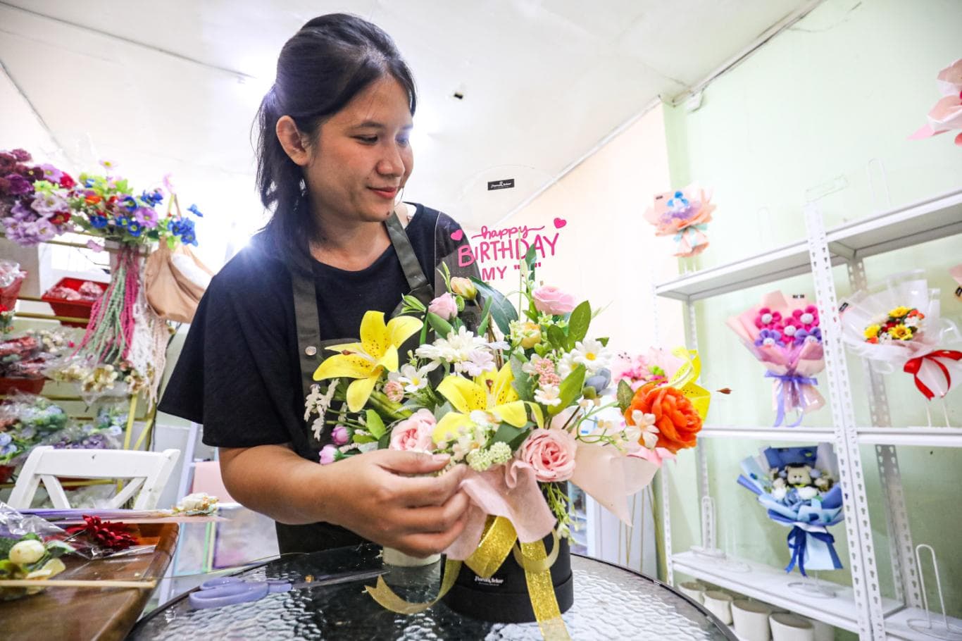 Andalkan Pemasaran Online,  Buketnya Dikirim ke Selebriti