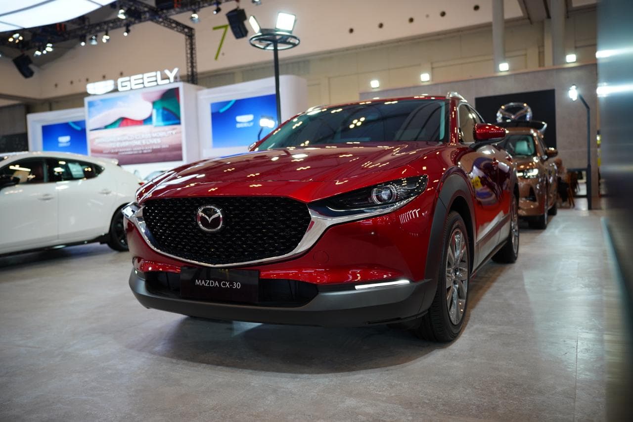 Mazda Boyong Empat Model Display dan Dua Kendaraan Test Drive di GJAW 2025