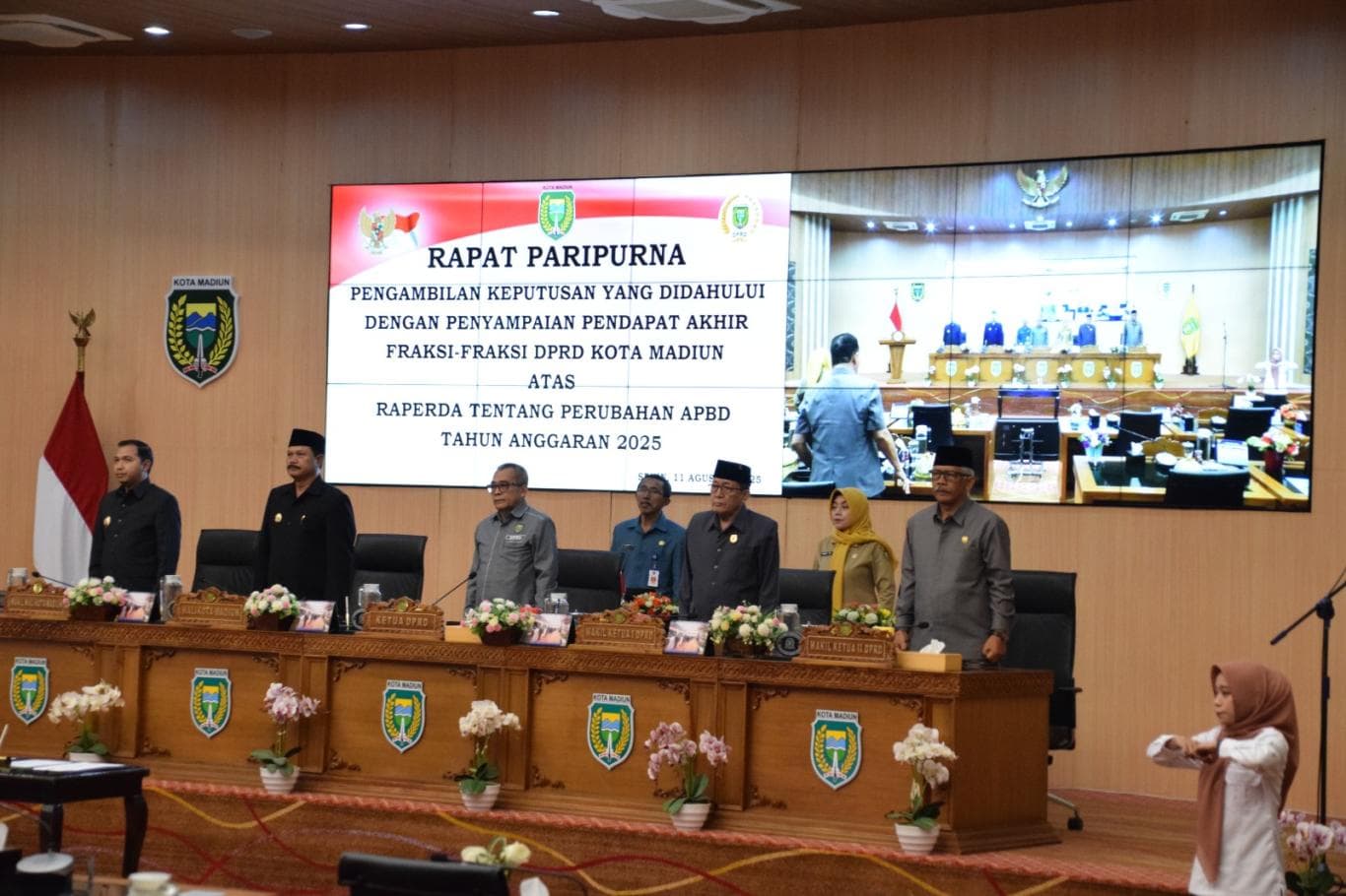 SOLID: Rapat Paripurna DPRD Kota Madiun dengan agenda penyampaian pendapat akhir Wali Kota Madiun.