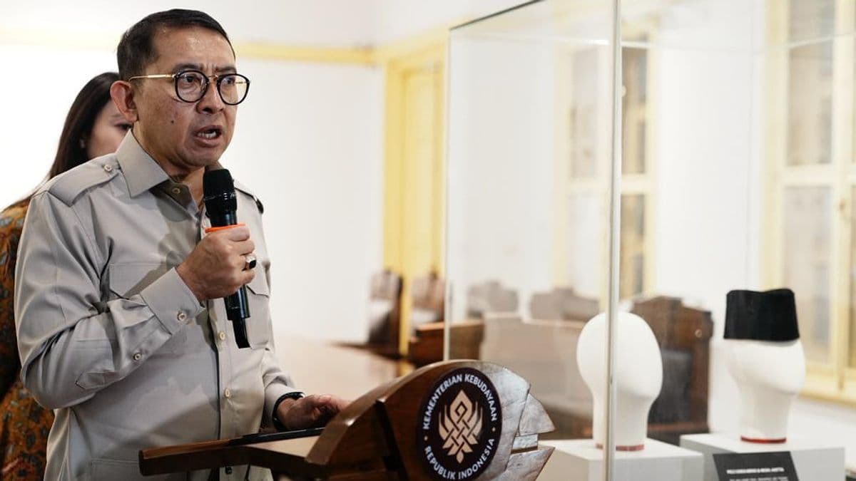 Fadli Zon Punya Koleksi Peninggalan Bung Hatta