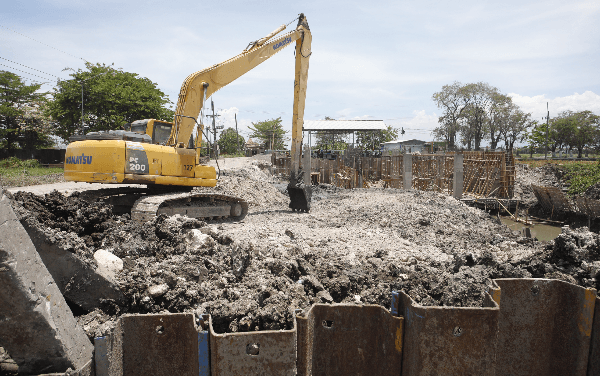 MASIH DIBANGUN: Keberadaan Rumah Pompa Kedungpeluk diharapkan menjadi solusi dalam mengatasi banjir di Kecamatan Candi dan sekitarnya.